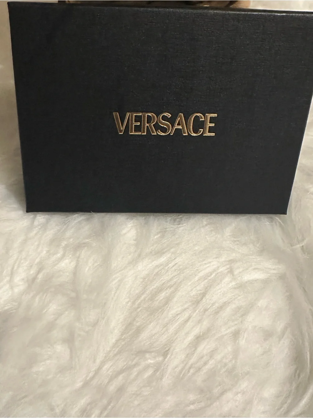 NWT Versace Lilac Medusa Leather Card Holder Card Case Full Set Giftable
